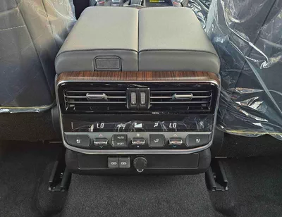Toyota Land Cruiser VXR VX LC300 | 4.0L V6 PETROL | RADAR | POWER SEATS | BIG DVD | JBL SPEAKERS | 360* CAMERA | SUNROOF | F-11
