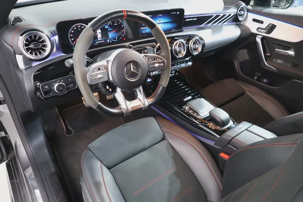 2021 Mercedes CLA 35 AMG | GCC Specs | Pristine Condition-9-9