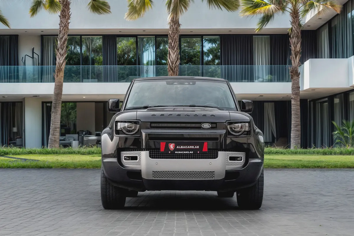 4,603 P.M | Landrover Defender P400 130 | 0% Downpayment | WARRANTY!-3-3