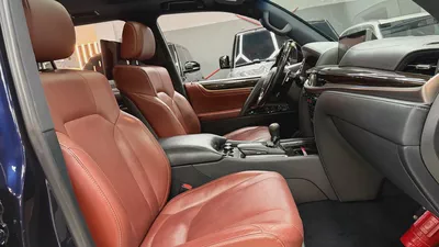 Lexus LX570 Platinum | Original Paint | Agency Service History | 1 Owner-10