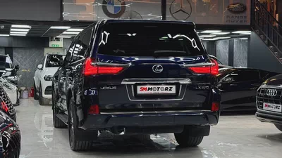 Lexus LX570 Platinum | Original Paint | Agency Service History | 1 Owner-6