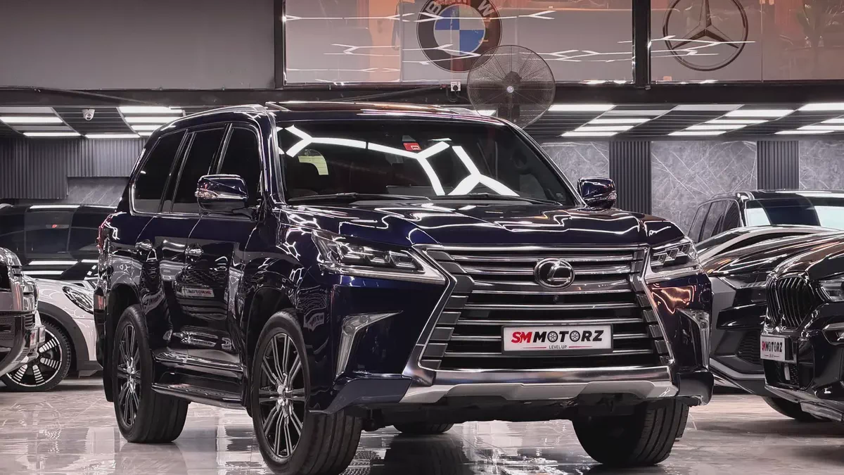 Lexus LX570 Platinum | Original Paint | Agency Service History | 1 Owner