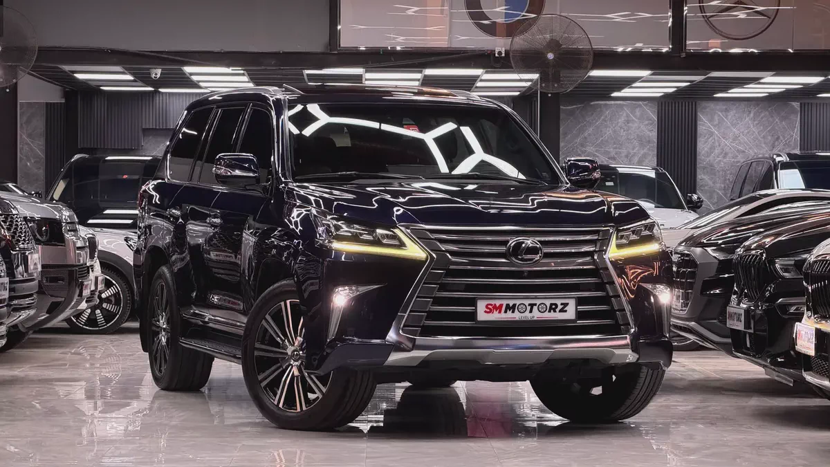 Lexus LX570 Platinum | Original Paint | Agency Service History | 1 Owner-1-1