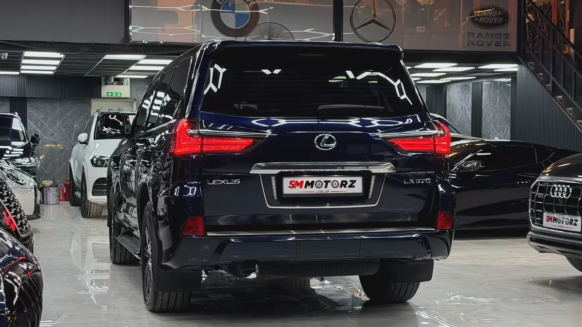 Lexus LX570 Platinum | Original Paint | Agency Service History | 1 Owner-6-6
