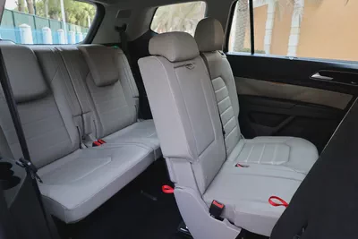 VOLKSWAGEN TERAMONT SEL V6 4MOTION - GCC SPECS - FULL SERVICE HISTORY FROM AGENCY - ACCIDENT FREE --19