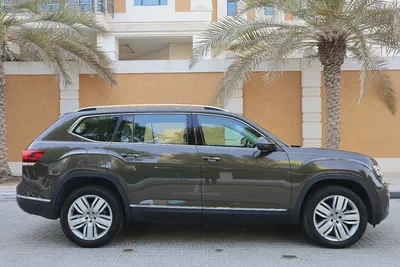 VOLKSWAGEN TERAMONT SEL V6 4MOTION - GCC SPECS - FULL SERVICE HISTORY FROM AGENCY - ACCIDENT FREE --8