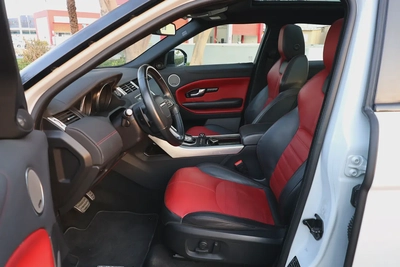 EVOQUE ( R-DYNAMIC ) - GCC SPECS - UNDER WARRANTY - ACCIDENT FREE - FULL SERVICE HISTORY --9
