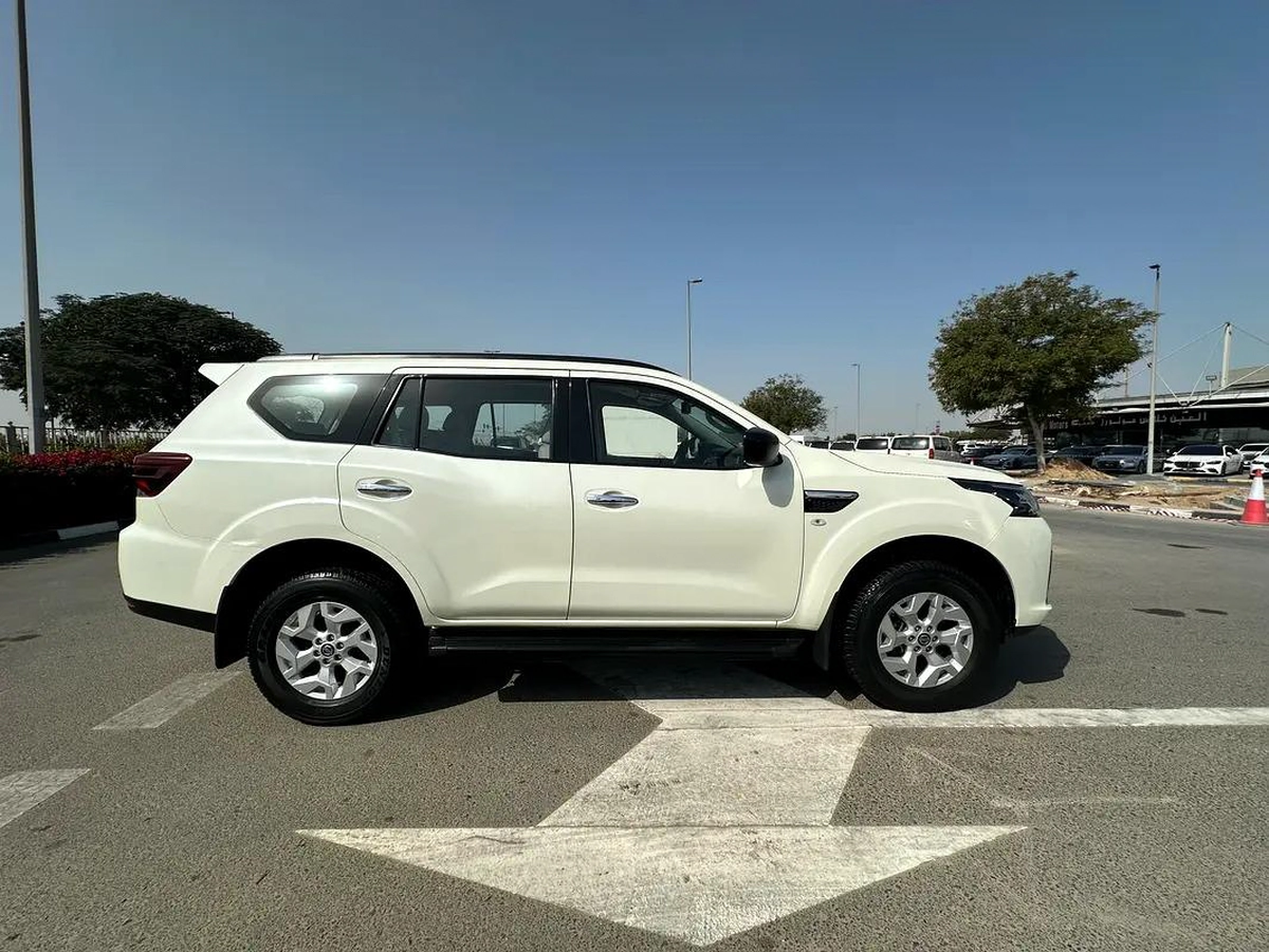 Nissan Xterra SE 2023 GCC-5-5