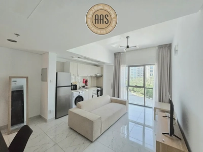 Spacious Apartment ! Fully furnished ! With All Aminities ! Ready to Move-4