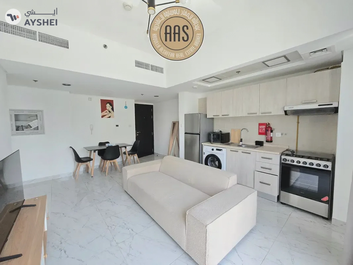 Spacious Apartment ! Fully furnished ! With All Aminities ! Ready to Move-7-7