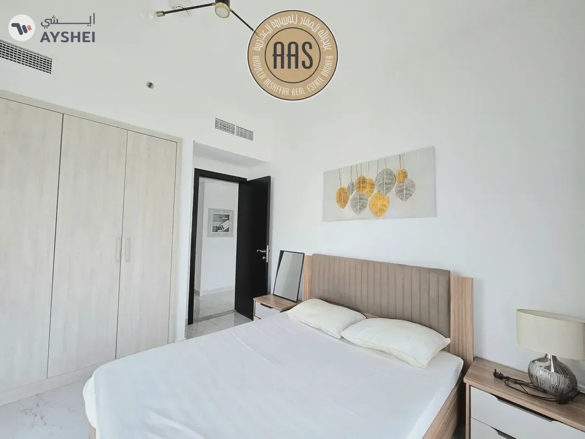 Spacious Apartment ! Fully furnished ! With All Aminities ! Ready to Move-9-9