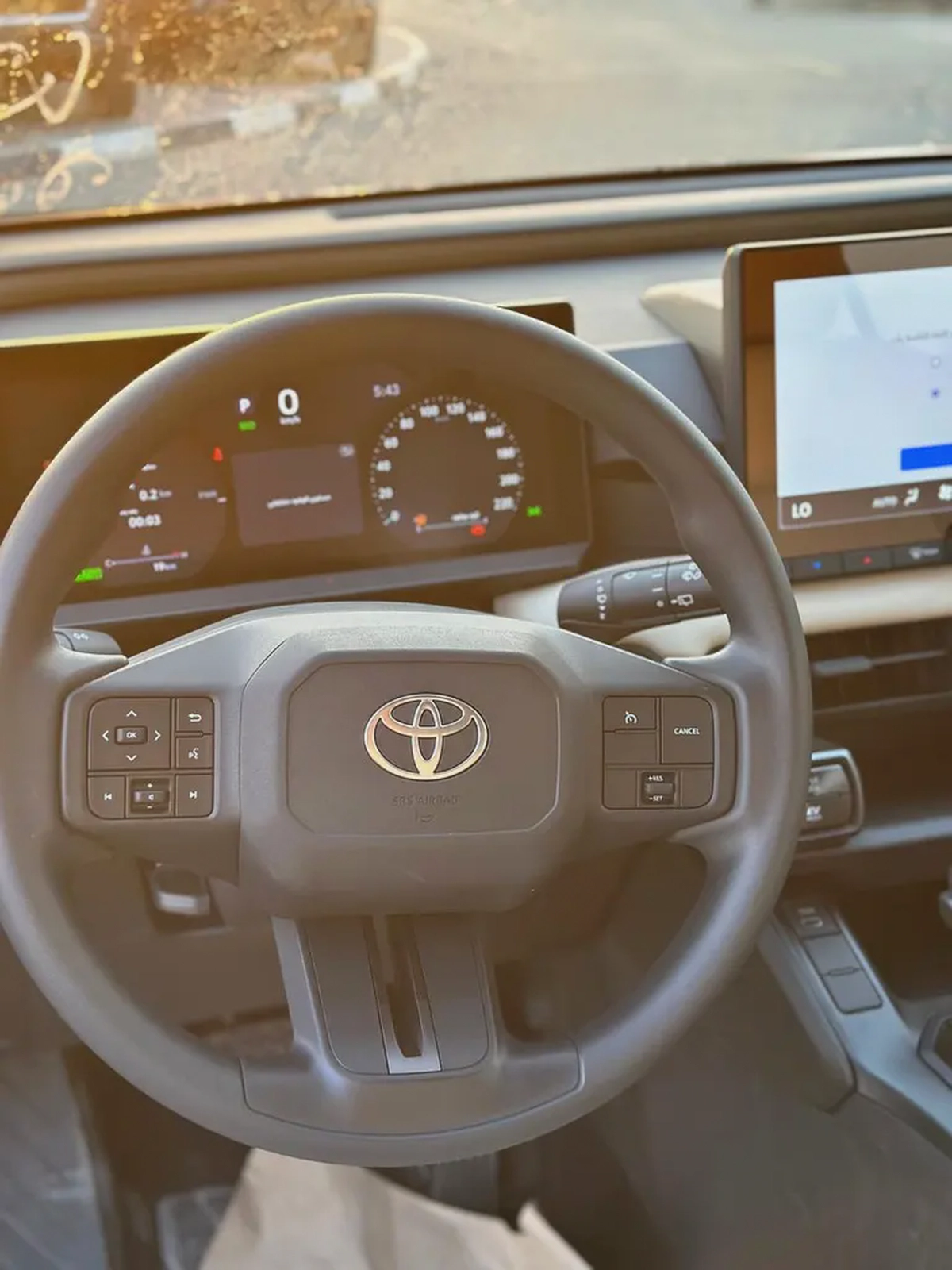 Toyota Rav 4 LE 2.5L HYBRID FWD 2026 GCC Specs-14-14