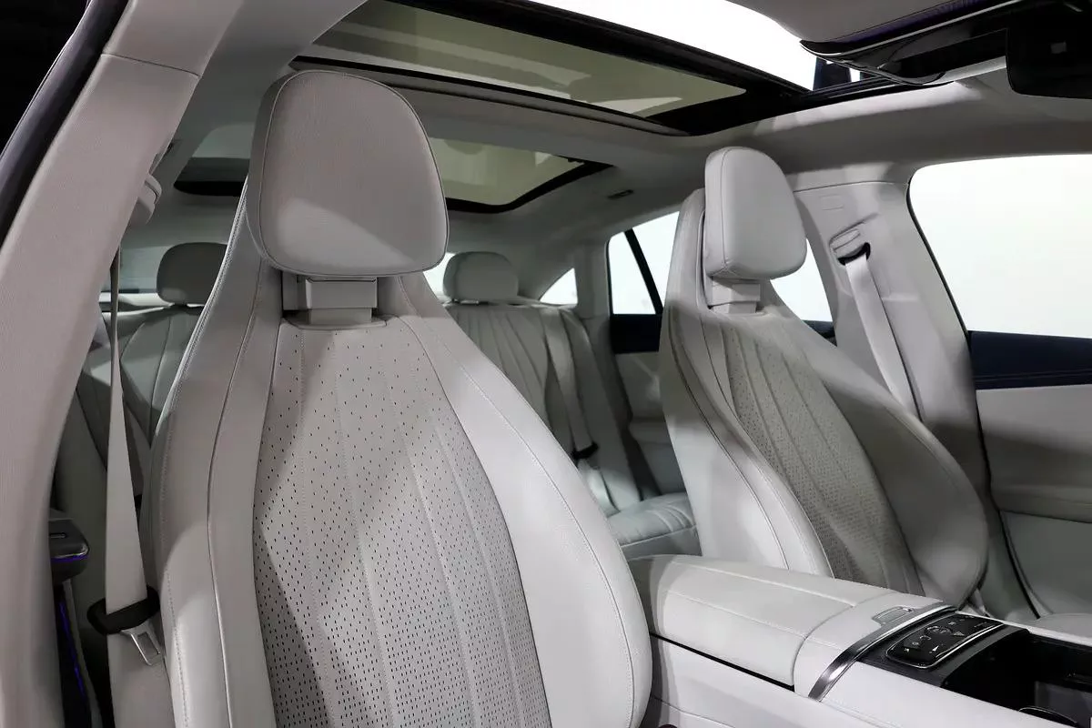 2024 Mercedes EQE 350+ 4MATIC | GARGASH WARRANTY + SERVICE CONTRACT I GCC Specs | ACCIDENTS FREE-14-14