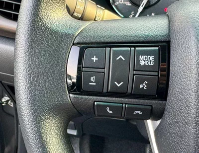Toyota Hilux SR5 DOUBLE CABIN || 2.8L V4 DIESEL || BLIND SPOT |  (CODE # HDAH1)-19