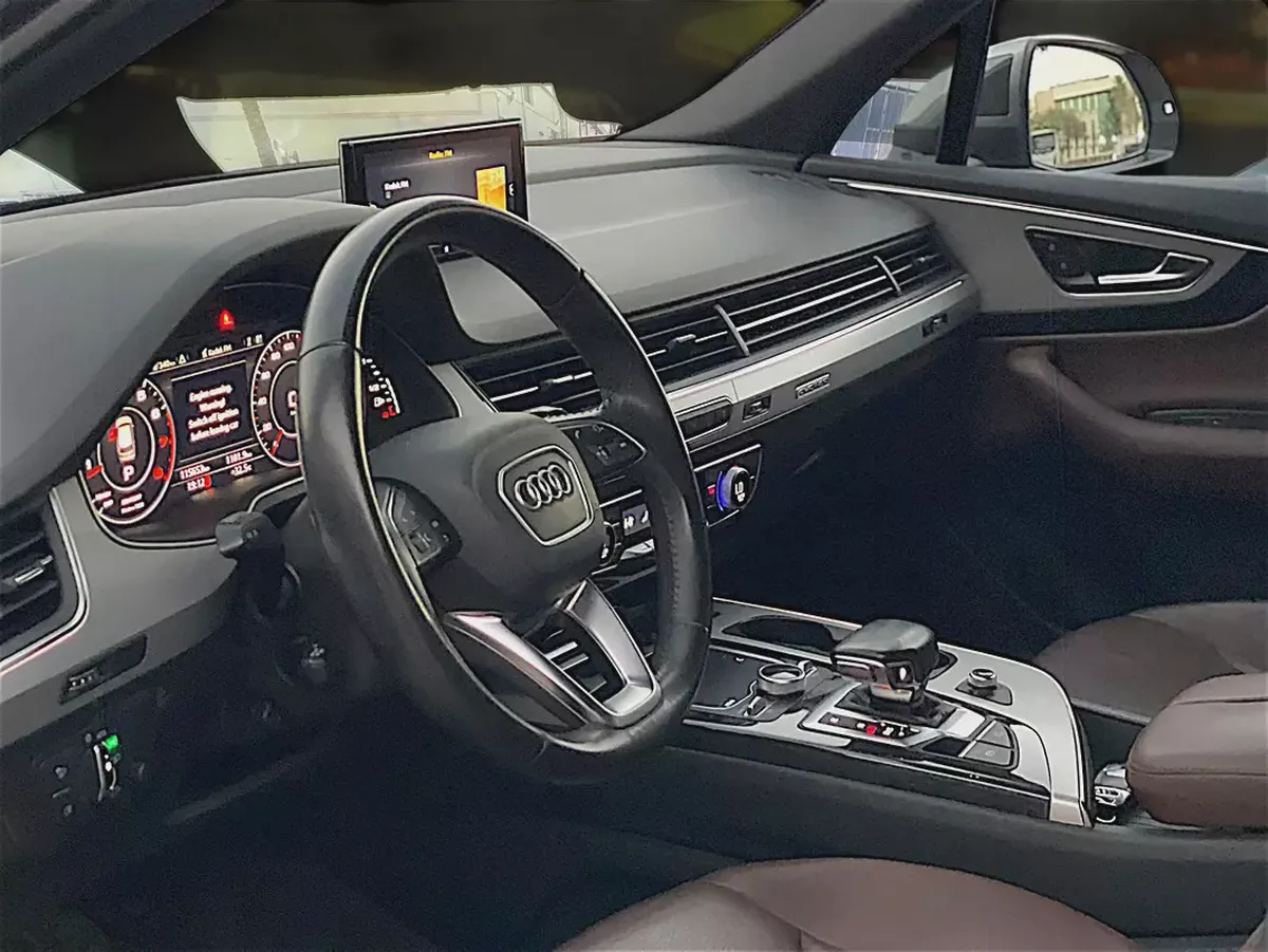 AED 1,908 P.M | Audi Q7 45 TFSI Quattro 2016 | GCC Specs | Well Maintained-12-12