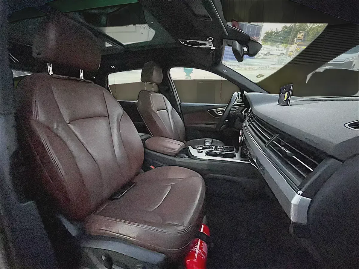 AED 1,908 P.M | Audi Q7 45 TFSI Quattro 2016 | GCC Specs | Well Maintained-16-16