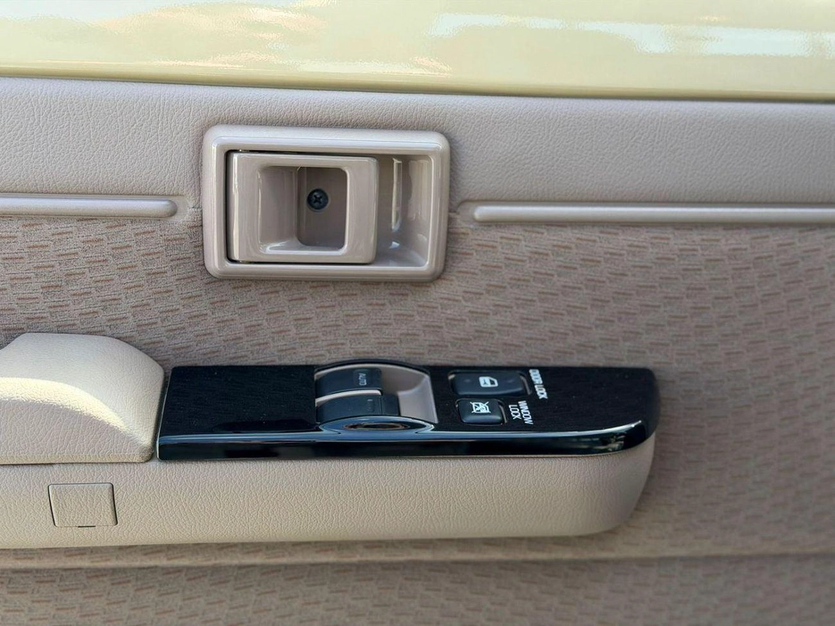 Toyota Land Cruiser Pick Up LC79 single cabina 4,0L  Automatic model 2026 Basic Oman Spec-5-0