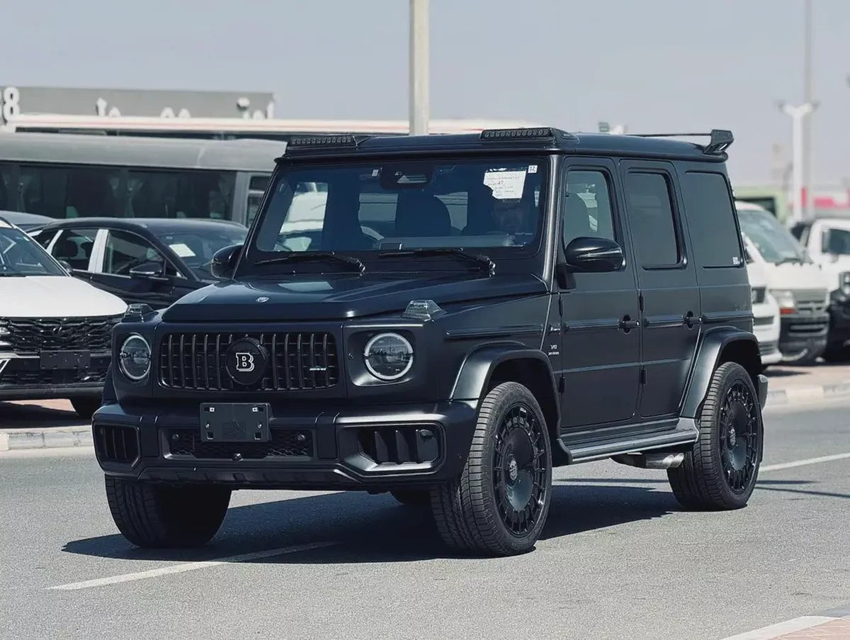 BENZ G63 | ///AMG | BRABUS BODY KIT | NIGHT PACKAGE | 2025 | ONLY : 13,377 KM | JP IMPORT | CLEAN-2-2