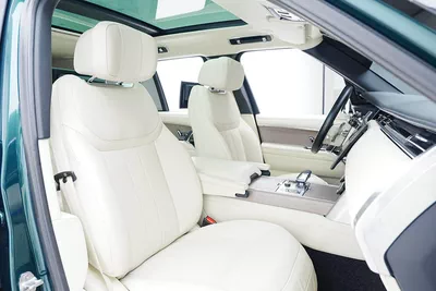 Land Rover Range Rover Vogue P530 First Edition-3
