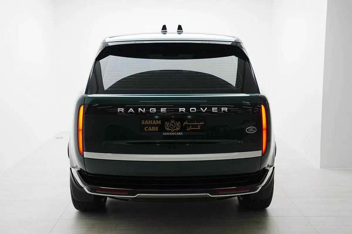 Land Rover Range Rover Vogue P530 First Edition-6-6