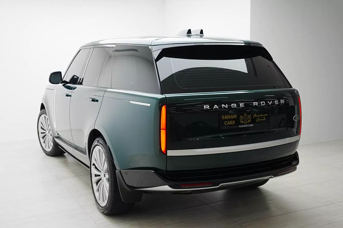 Land Rover Range Rover Vogue P530 First Edition-10-10