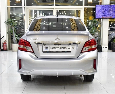 Mitsubishi Attrage ( 2021 Model ) in Silver Color GCC Specs-1