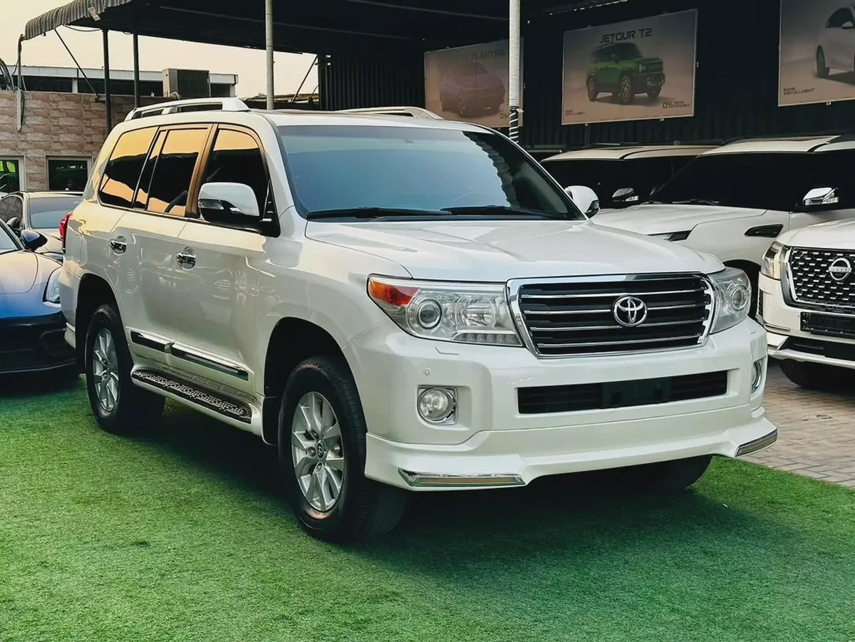 Toyota Land Cruiser GXR 2014 | GCC Specs | Well Maintained-10-10