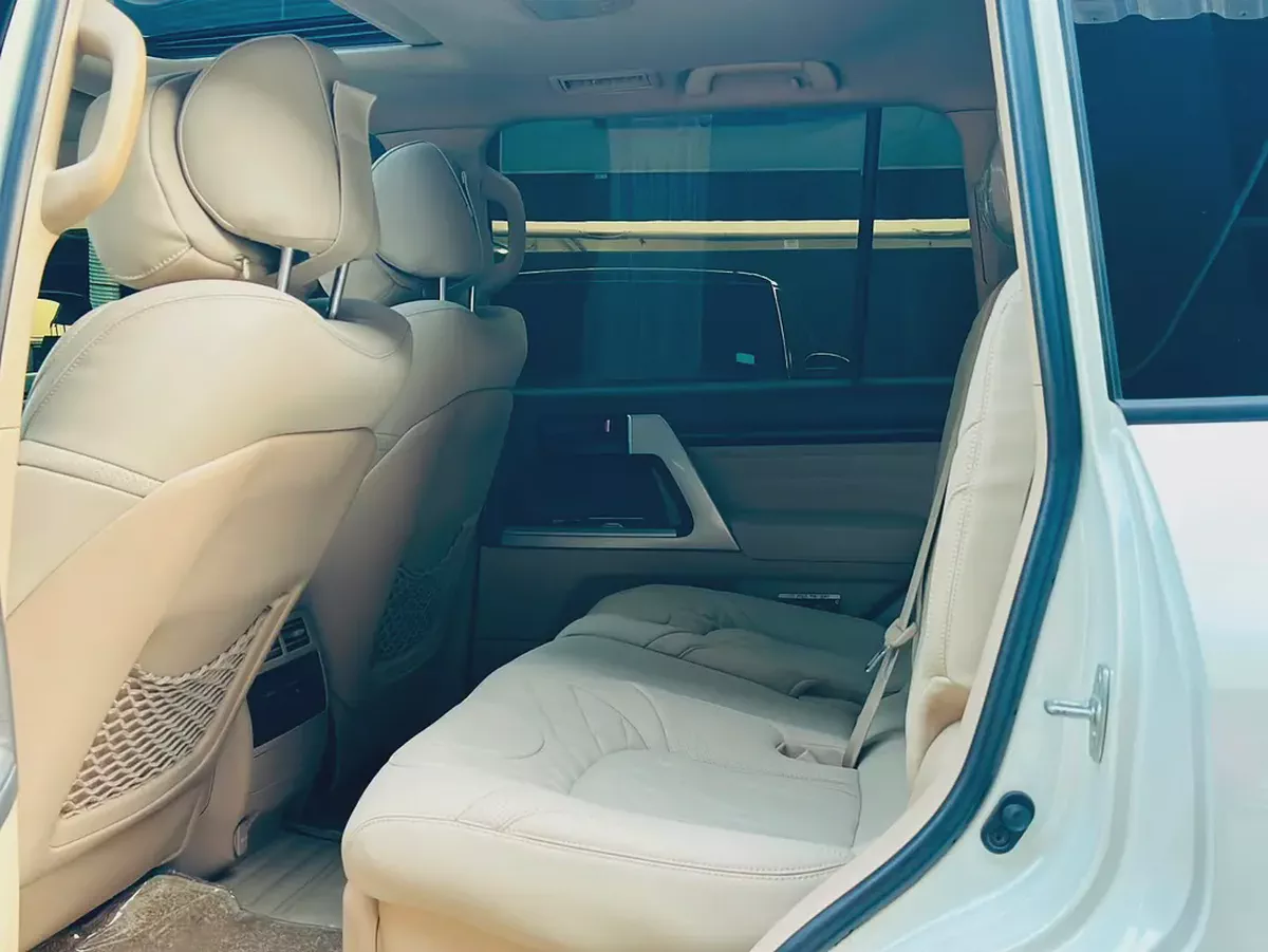 Toyota Land Cruiser GXR 2014 | GCC Specs | Well Maintained-14-14