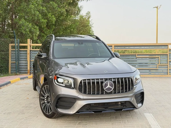 Mercedes-Benz GLB 250 4MATIC 2020, American Specs