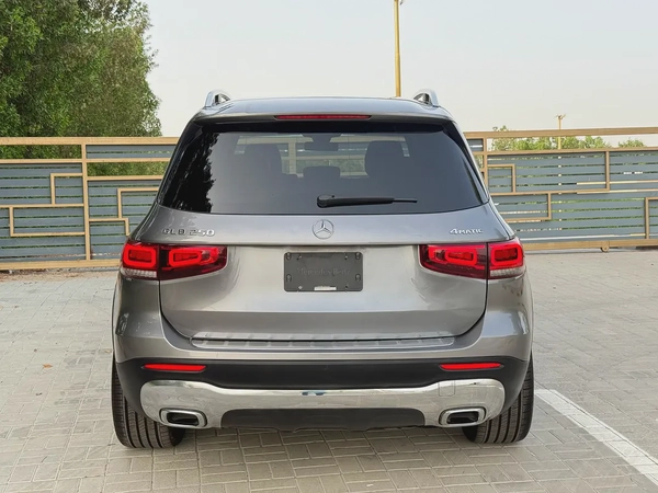 Mercedes-Benz GLB 250 4MATIC 2020, American Specs