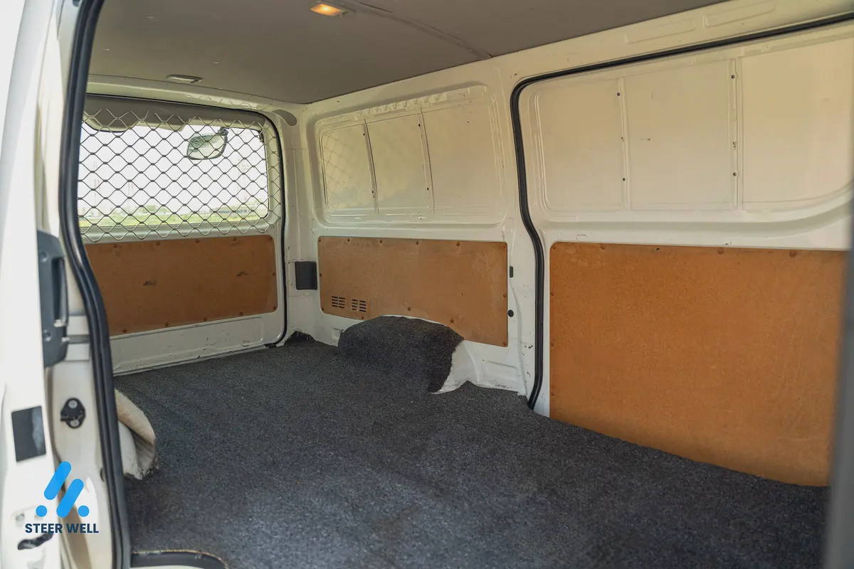 2022 Toyota Hiace GL 2.7L Petrol Manual Transmission-9-9