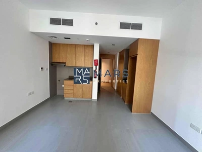 Brand new studio available for rent-0