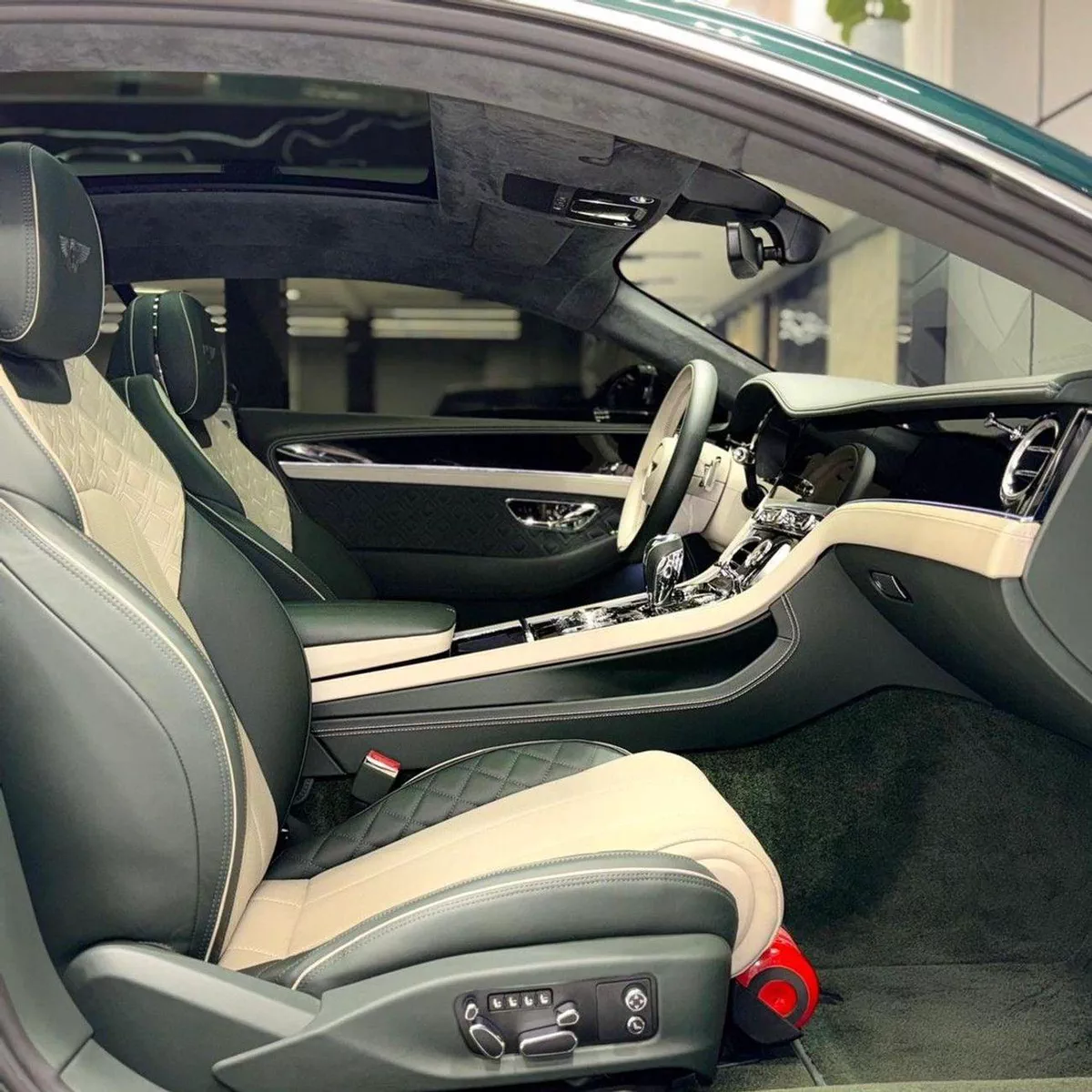 Bentley Continental GT W12 Bentley Continental GT 2021 GCC specs-15-0