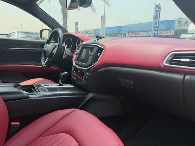 Maserati Ghibli S Q4 2015 | GCC Specs | Well Maintained-8