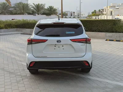 Toyota Highlander GXR Hybrid 2022 - GCC Specs - Excellent Condition-16