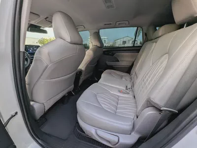 Toyota Highlander GXR Hybrid 2022 - GCC Specs - Excellent Condition-3