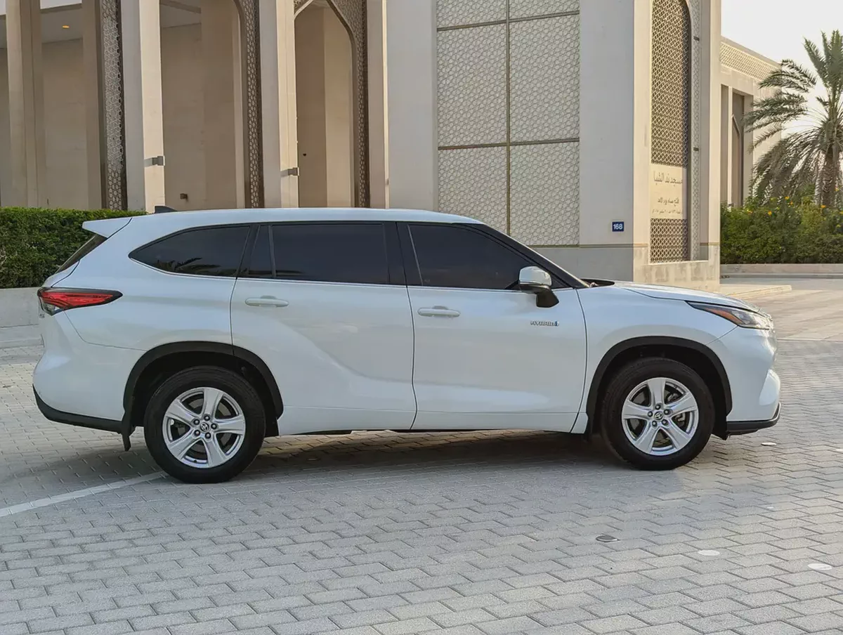 Toyota Highlander GXR Hybrid 2022 - GCC Specs - Excellent Condition-15-15