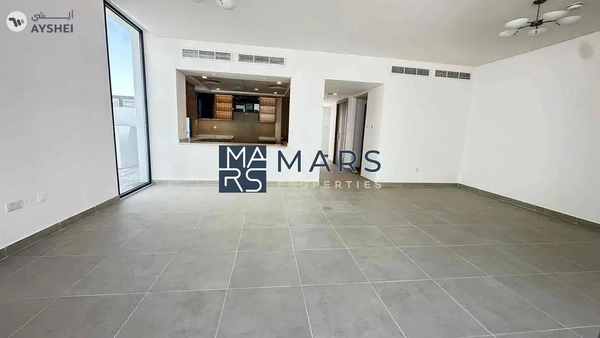 🏡 Luxurious Brand New 4-Bedroom Villa in Ajmal Makan – Your Perfect Waterfront Retreat! 🌊