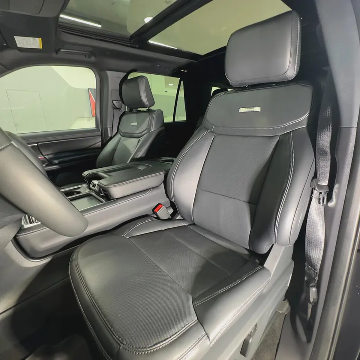 2025 Ford Expedition Platinum MAX-9-9