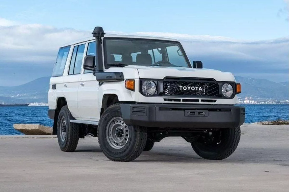 Toyota Land Cruiser 70 LC76 DX LC76 HARDTOP 5DOOR 4.5L V8 DIESEL-2-0