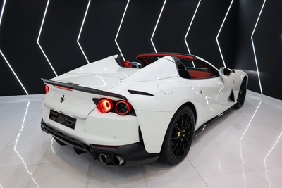 Ferrari 812 GTS 2021-14