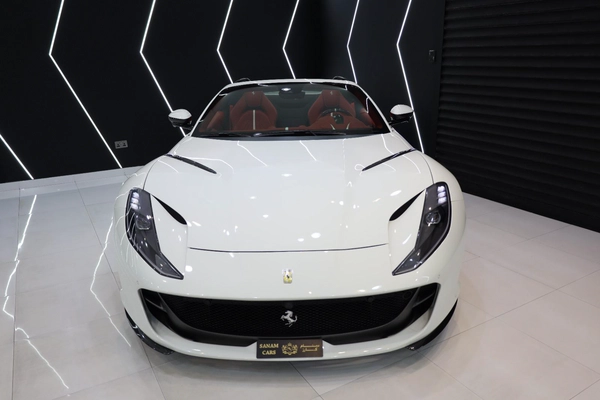 Ferrari 812 GTS 2021