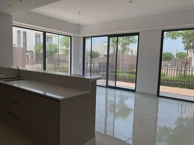 For Rent 3 BR plus Maid l Brand New Property-6