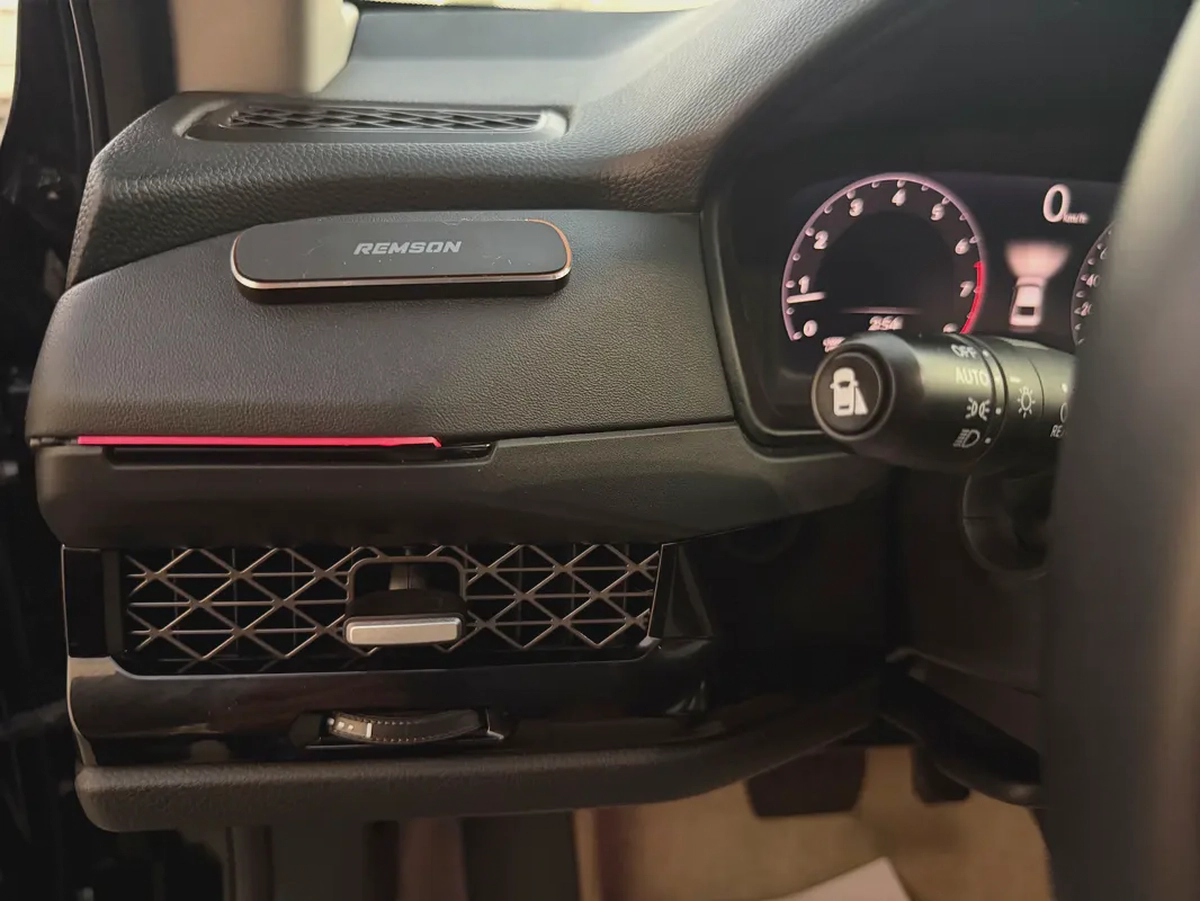 Honda Accord —EX-L —2023– GCC— FREE ACCIDENT—ORIGINAL PAINT—LOW MILAGE—UNDER WARRANTY-EXCELLENT COND