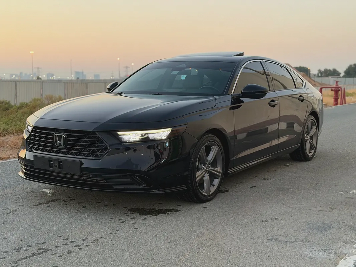 Honda Accord —EX-L —2023– GCC— FREE ACCIDENT—ORIGINAL PAINT—LOW MILAGE—UNDER WARRANTY-EXCELLENT COND