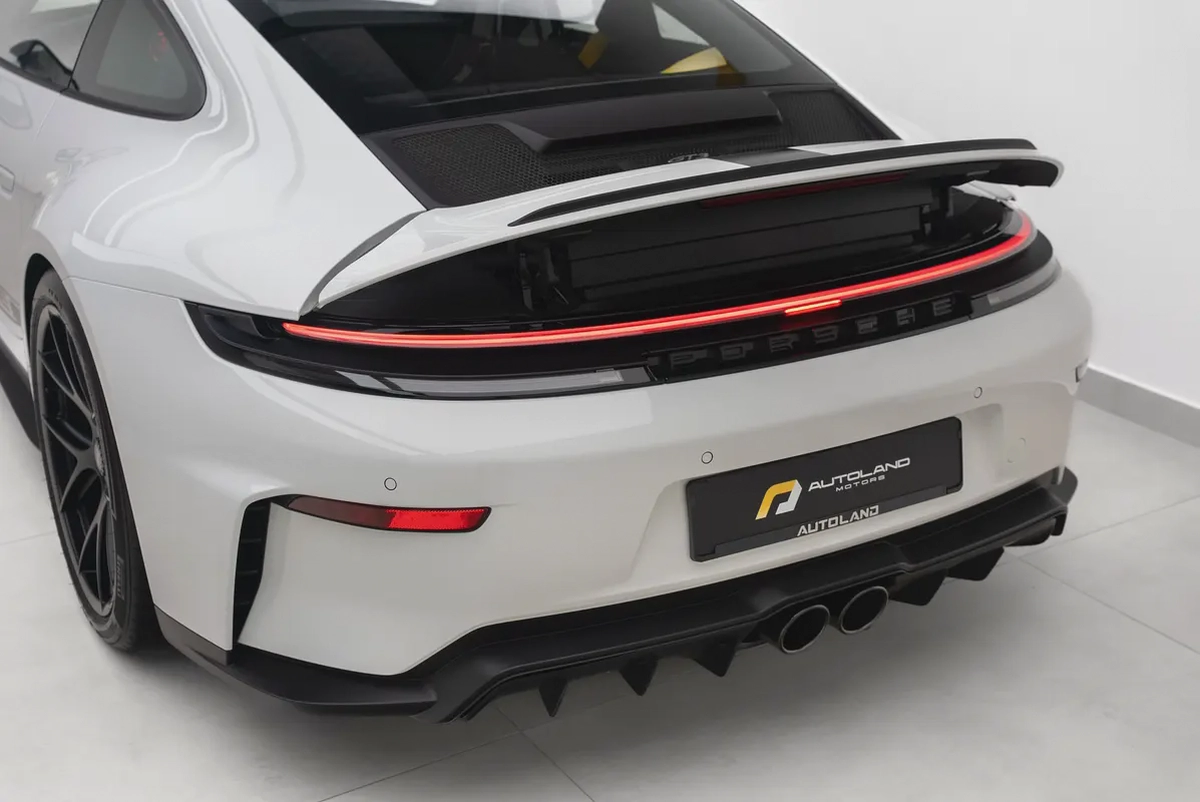 2025 PORSCHE 911 GT3 TOURING | MAIN DEALER WARRANTY | HIGH SPEC-8-8