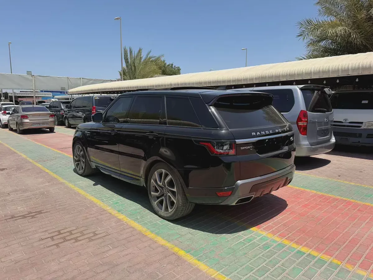 RANGE ROVER SPORT HSE DIESEL-3-3