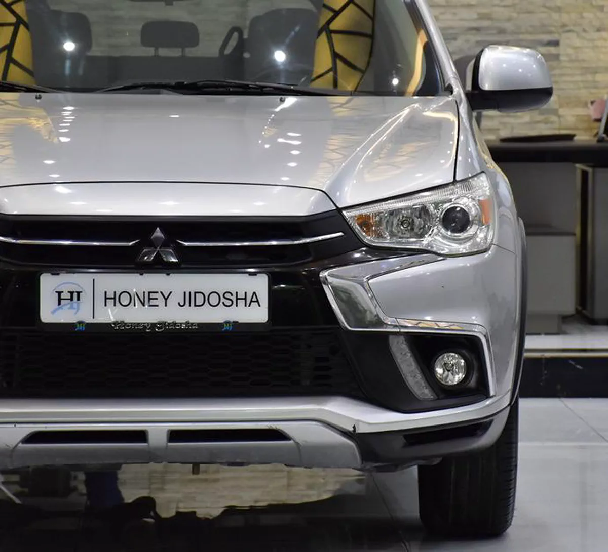 Mitsubishi ASX 4WD ( 2019 Model ) in Silver Color GCC Specs-12-12