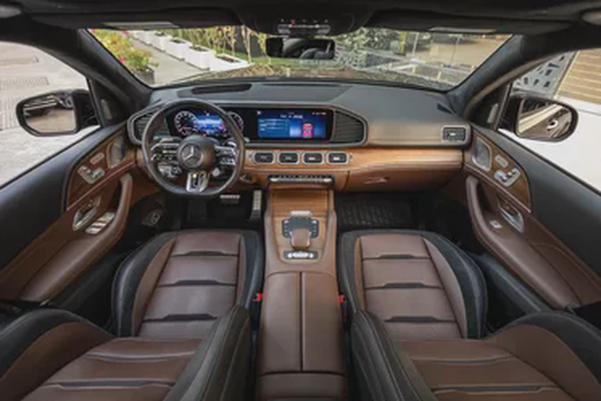 Mercedes-Benz GLS 63 AMG 2024-11-11