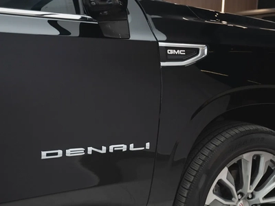 2021 GMC Yukon Denali | GCC Specs | | 4WD | Full Size SUV-7